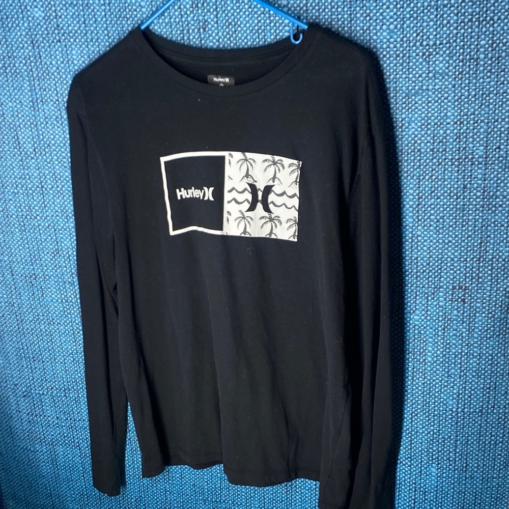Hurley Black and White Long Sleeve Tee